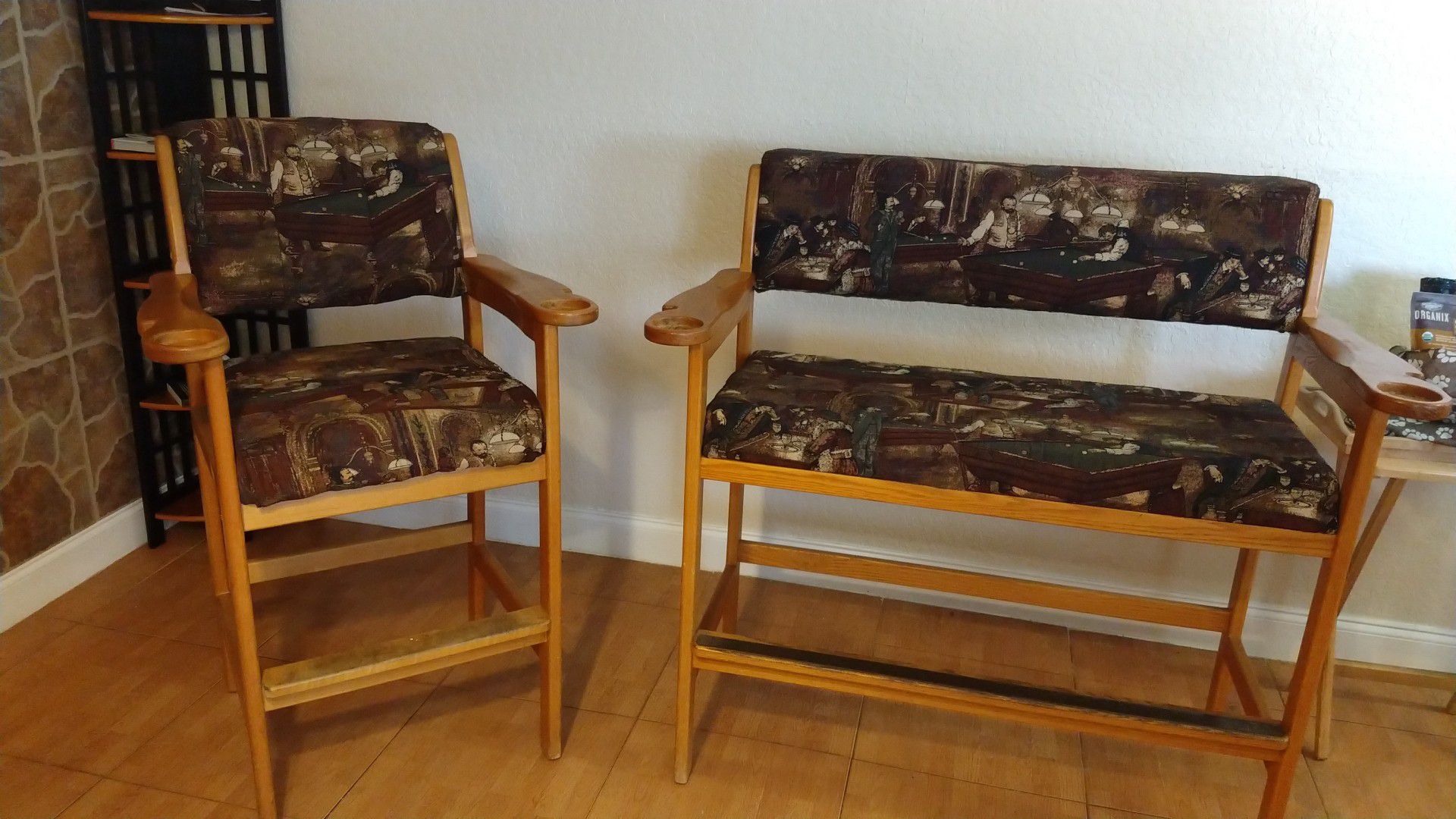 2 bench chairs