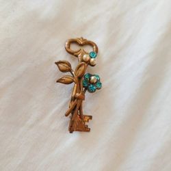 Vintage Coro Brooch