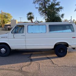 1990 Ford Econoline