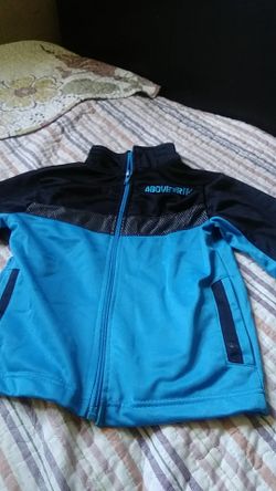 Sudadere size 4t para niño