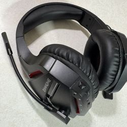 BINNUNE WIRELESS GAMING HEADSET
