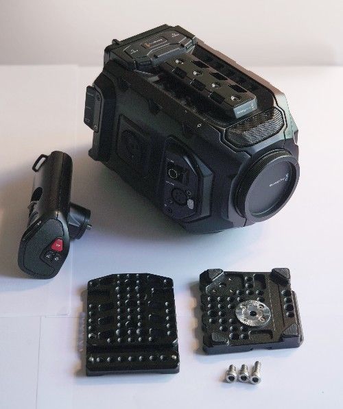 Blackmagic Ursa Mini 4.6k G1 - With Extras