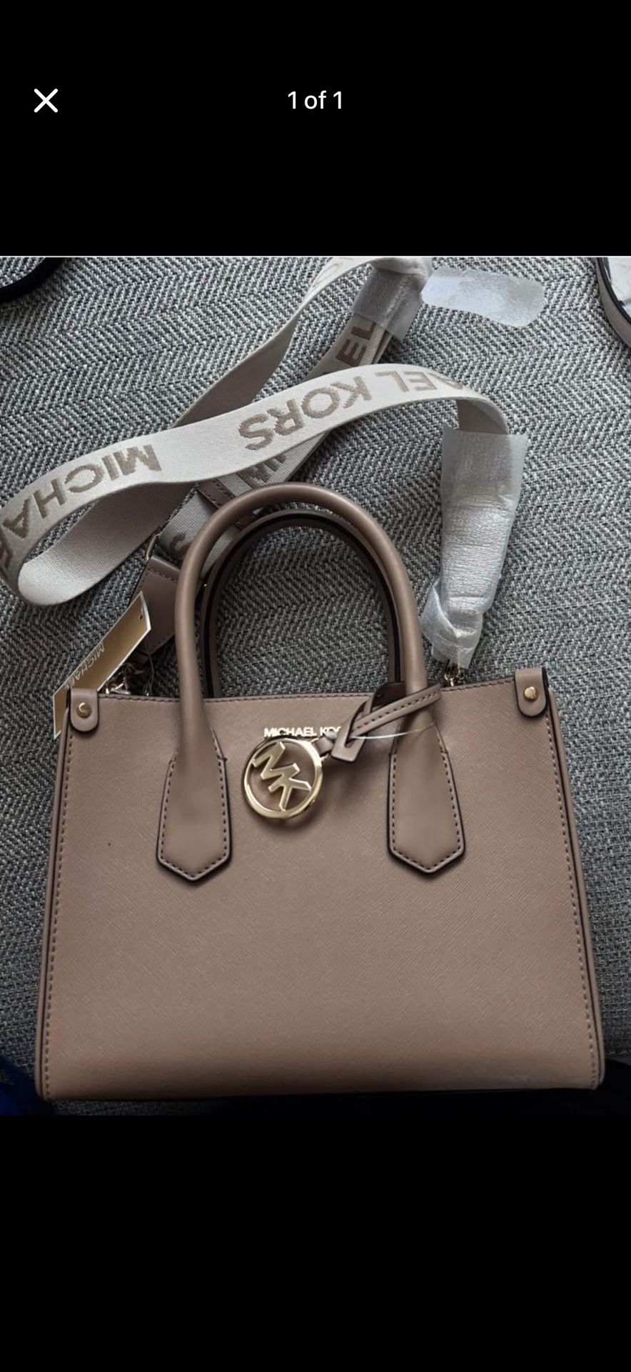 Michael Kors Crossbody Bag