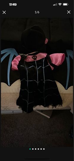 Vampirina Complete Costume It’s Like A Size 2 Or 3