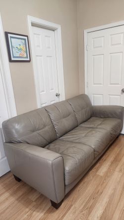 Leather sofa and recliners