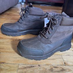 Men Ugg Boots Size 8 $35