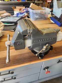 Craftsman Bench Vise