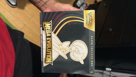 Mega Evolution Elite Trainer Pokémon Box