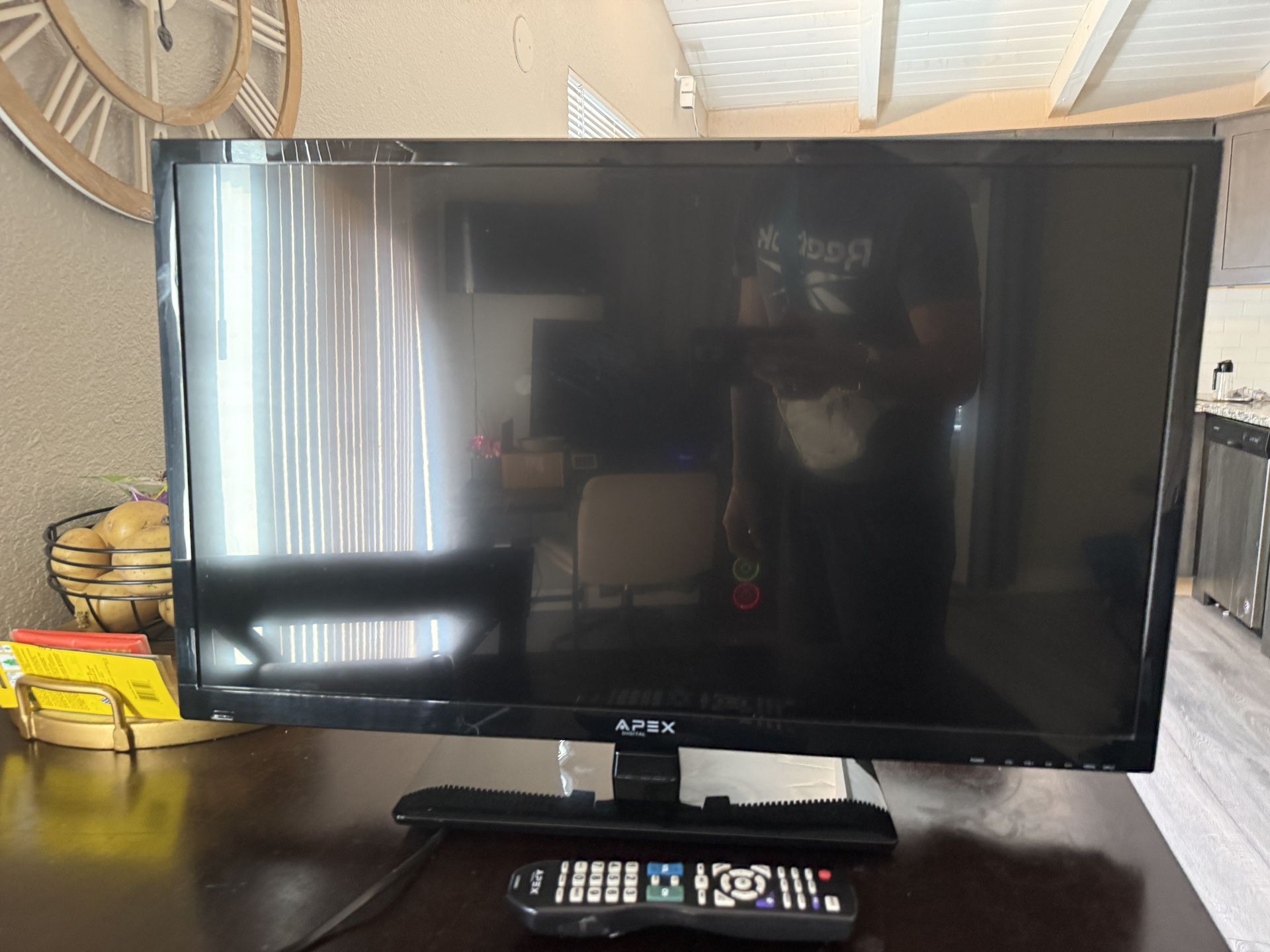 32” Apex LED TV w/ Remote – Works Great – $40 OBO
