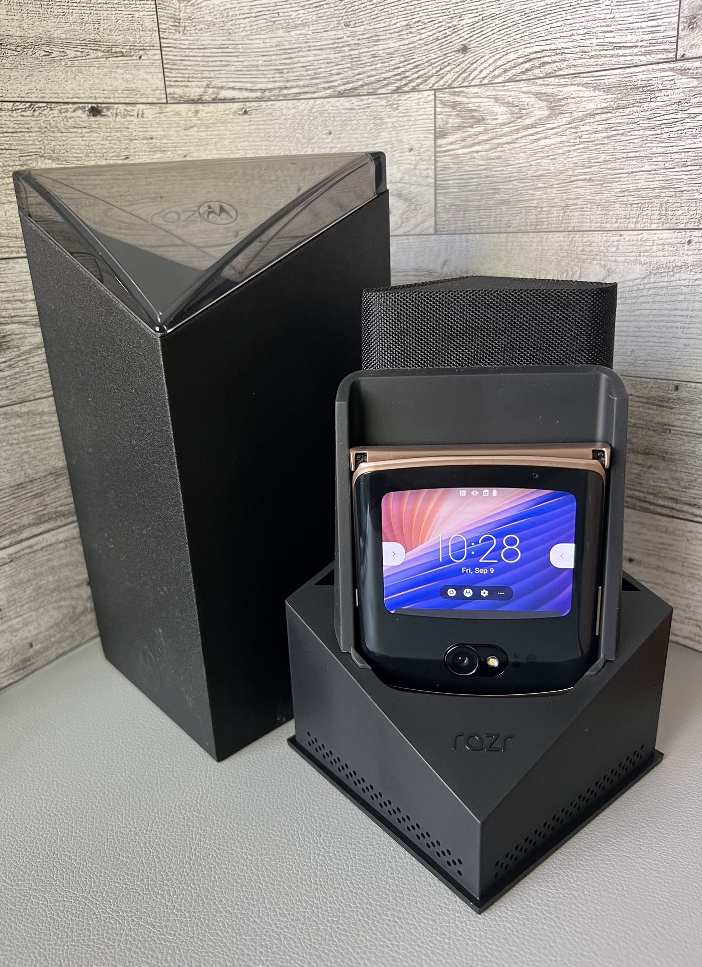 Motorola Razr 5g (256GB)T-mobile /Metro PCS/Simple Mobile/Ultra/Layca/Smart Go