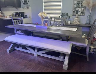 dining table set