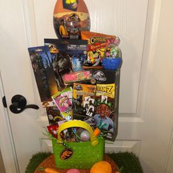 Jurassic World🐰 Easter Basket