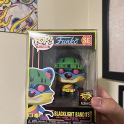 Blacklight Bandits