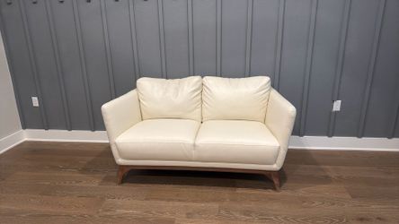 Like new Sofa
