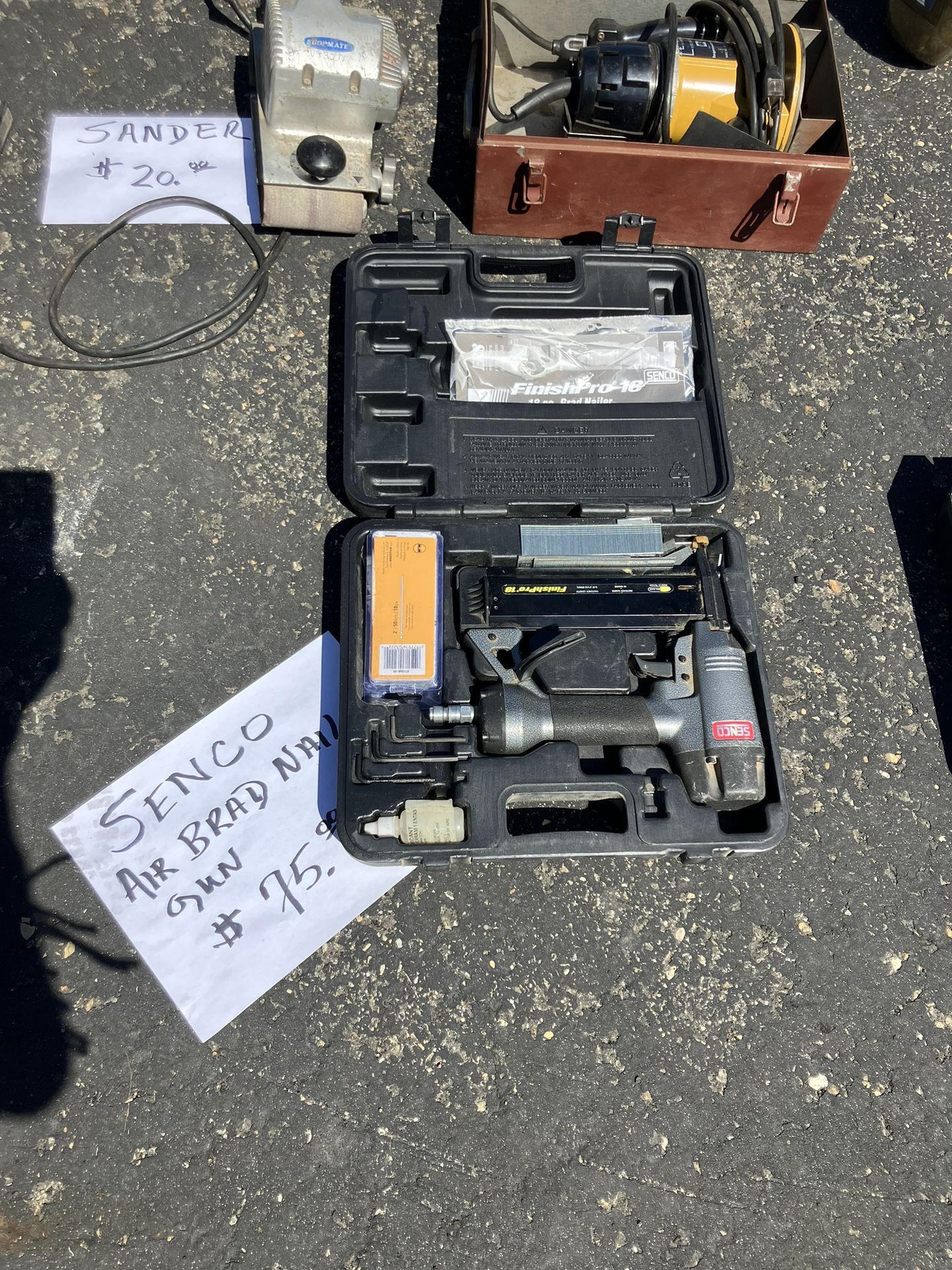 SENCO AIR BRAD NAIL GUN