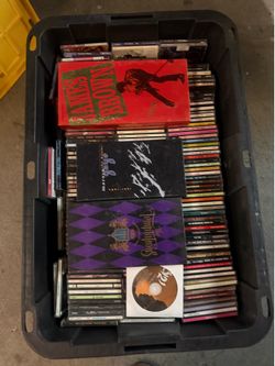 Collections of more than 100 music cds various artists $120