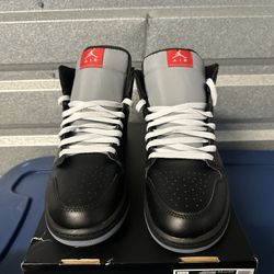 Nike Air Jordan 1 Mid SE Shoes Black Metallic Reimagined HV5177-010 Men's NEW