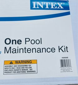 Pool  or Spa cleaning kit