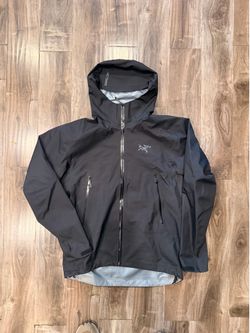 Arc’teryx Beta Jacket Meduim Black