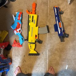Nerf Guns 