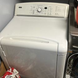 Kenmore Elite Gas Dryer With Steam