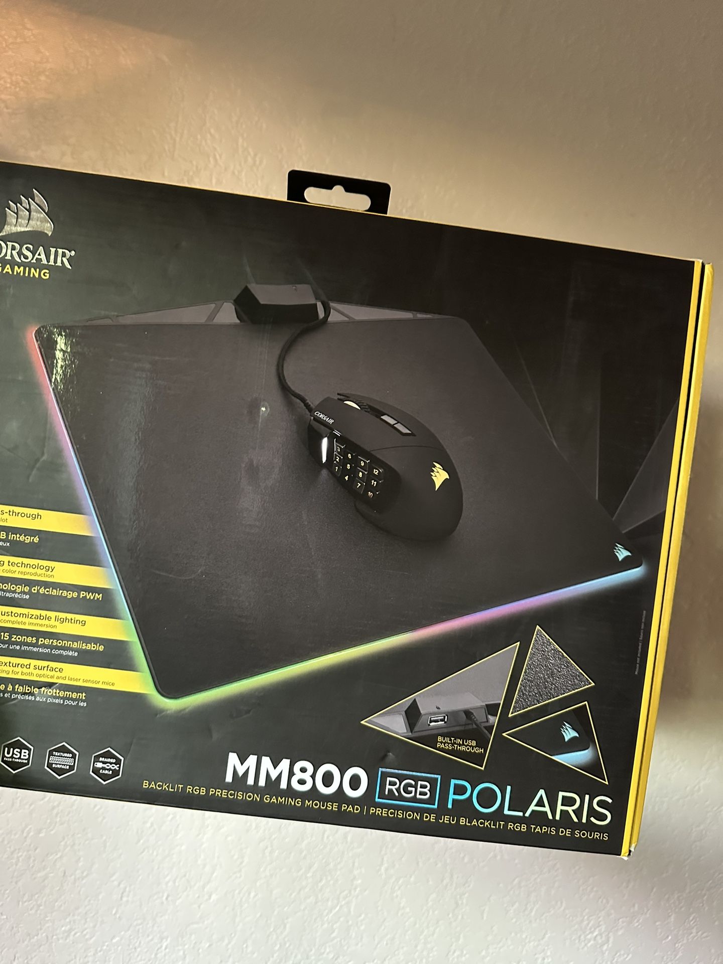 Corsair MM800 Polaris RGB Mouse Pad