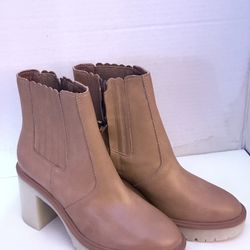 Oasis Society women's boots size 9
