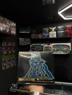 Pokemon Mega Evolution “Lucario” Pokemon Center  ETB