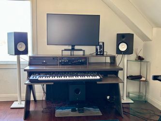 Speaker/Studio Monitor Stands