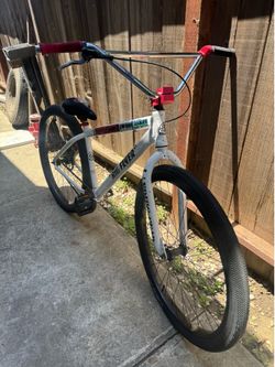 big flyer (READ DESCRIPTION)