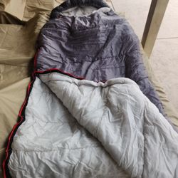 CORE SLEEPING BAG