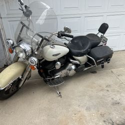 2002 Hardly Davison Road King 