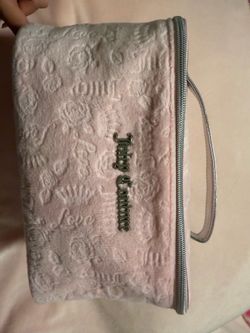 Pink Juicy Couture makeup bag