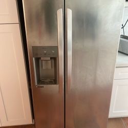 LG Side By Side Refrigerator