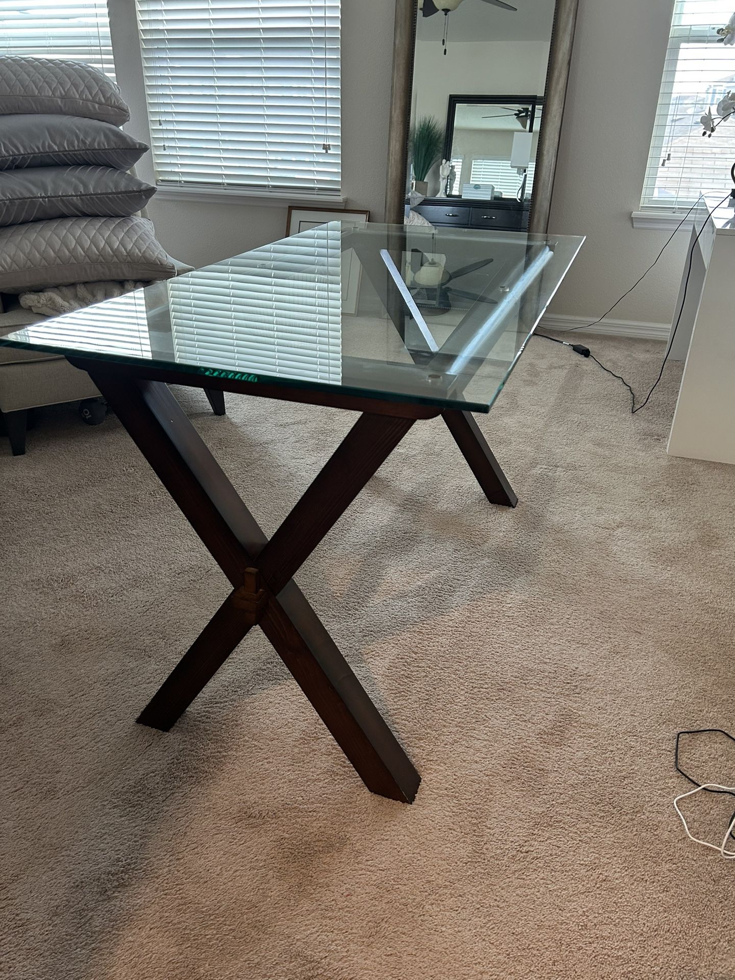 Pottery Barn Modern Glass Top Desk, Great Condition,top Glass Is Removable