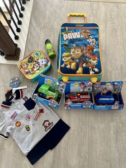 Kid’s Paw  Patrol  luggage , Toys 