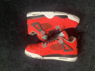 Toro bravo Jordan 4s