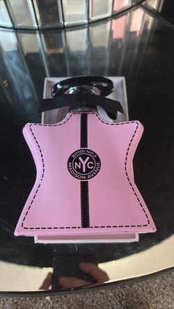 Bond No. 9 Madison Avenue Eau de Parfum.