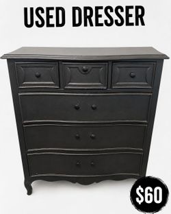 Dresser