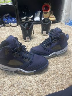 Air Jordan 5 Retro Navy Blue Sneakers
