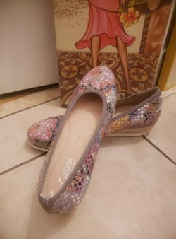 GABOR Epworth Womens Low Wedge Heeled Shoe size 6