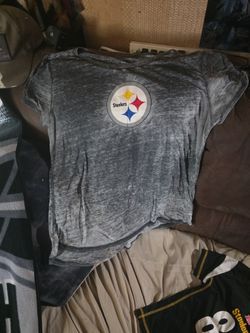 Womens Steelers Tshirt