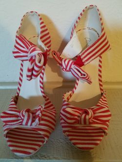Charlotte Russe red white heels size 7 Brand new