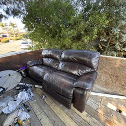 Couch Free