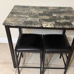 Small dinning table