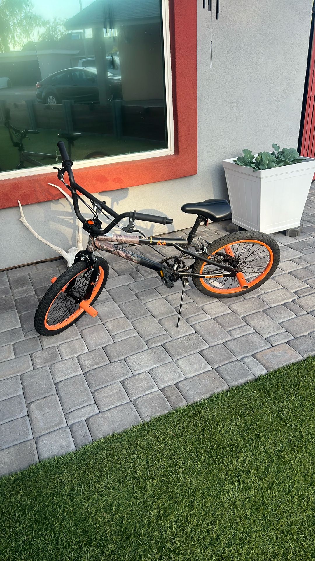 Dynacraft Bike