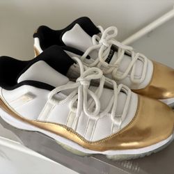 Air Jordan 11 Retro Low “Closing Ceremony”