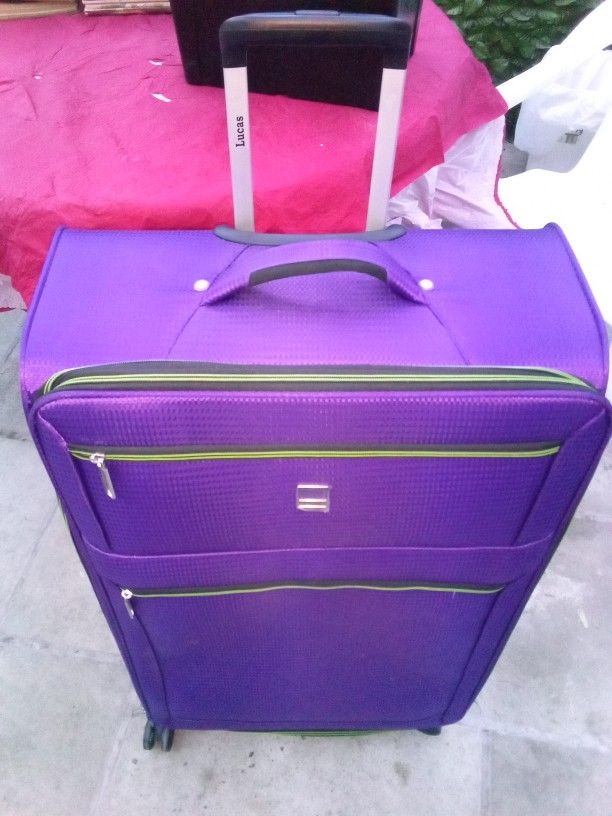Brand New Large Lucas Luggage
