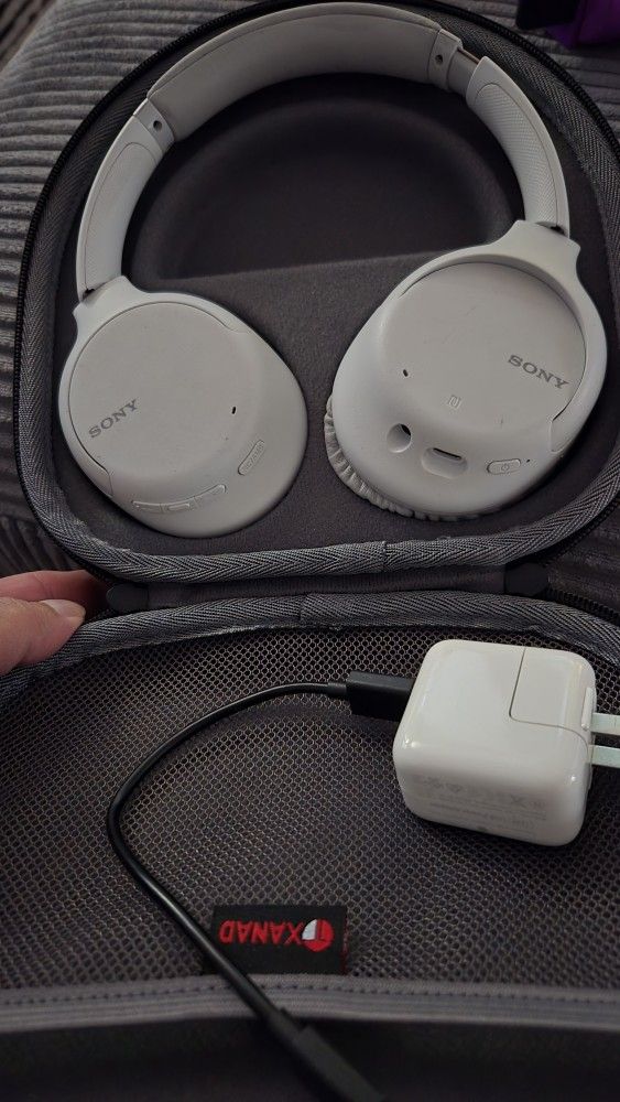 Sony Wireless Headphones Noise Cancelling