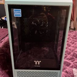 Thermaltake The tower 100